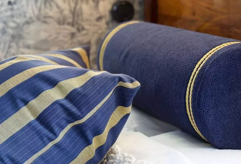 Hotelli Strandflickornas Husen Invid Havet