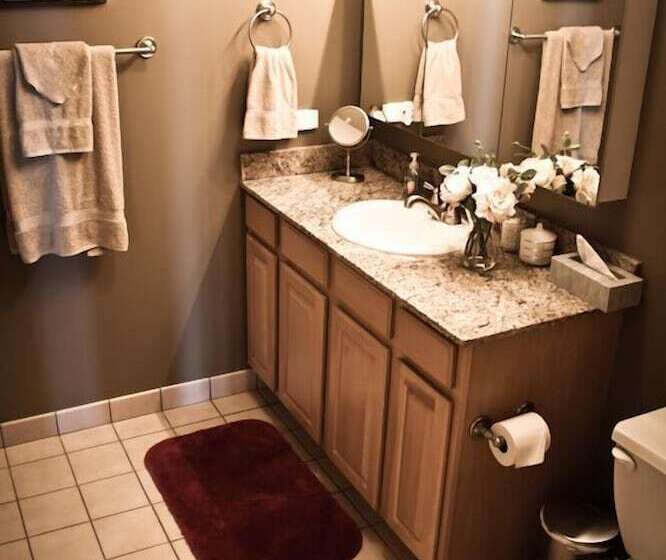 酒店 The Penthouse At Grand Plaza