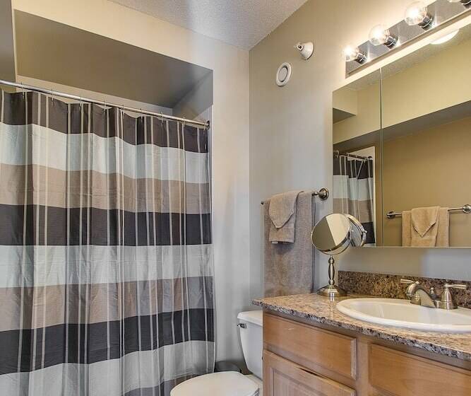 酒店 The Penthouse At Grand Plaza