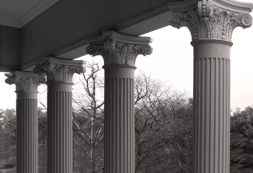 Hotelli Welcomheritage Sheikhpura Kothi