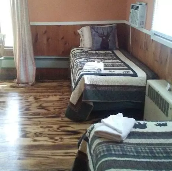 Motelli The Cabins At Autumn Mountain Winery