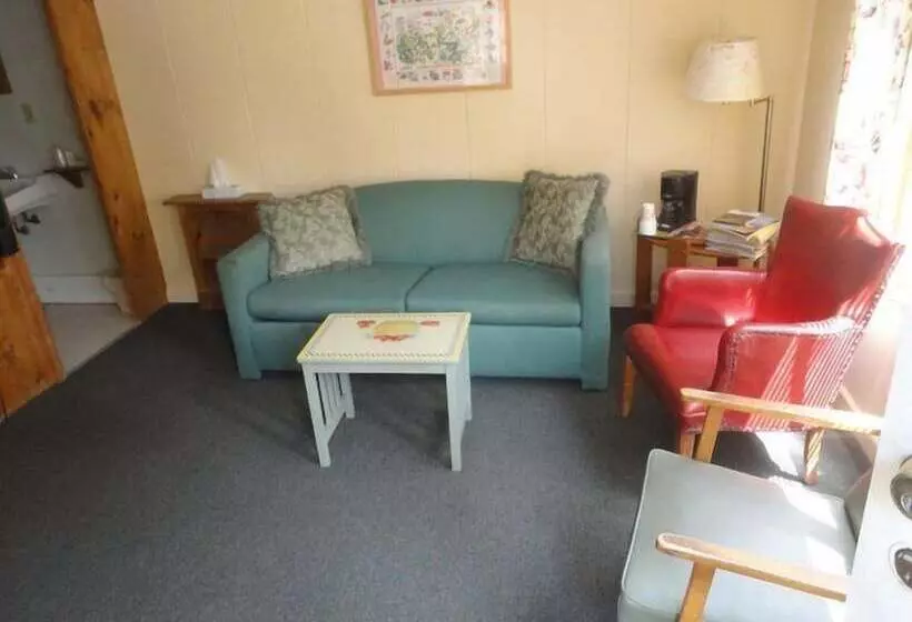 Motelli The Cabins At Autumn Mountain Winery