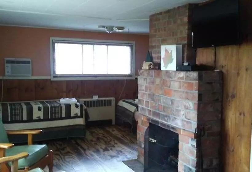 Motelli The Cabins At Autumn Mountain Winery