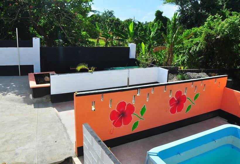 پانسیون Duncan S Hideaway Guesthouse