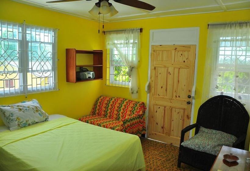 پانسیون Duncan S Hideaway Guesthouse