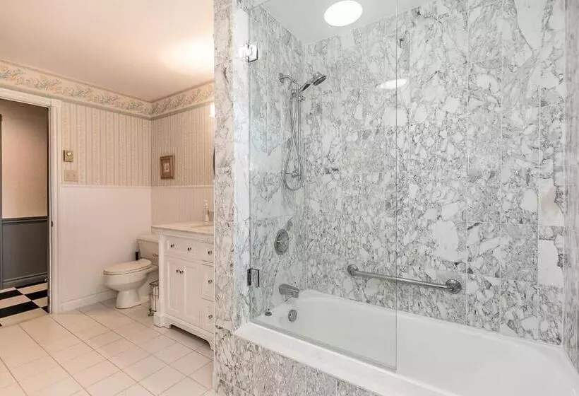 Majatalo Mountain Ash Farm Country Manor