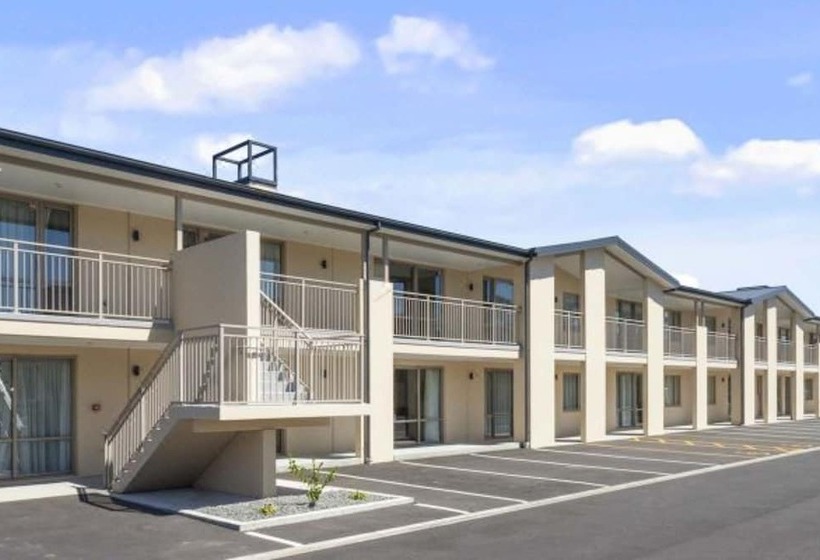 Rolleston Highway Motel