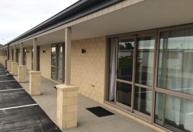 Rolleston Highway Motel