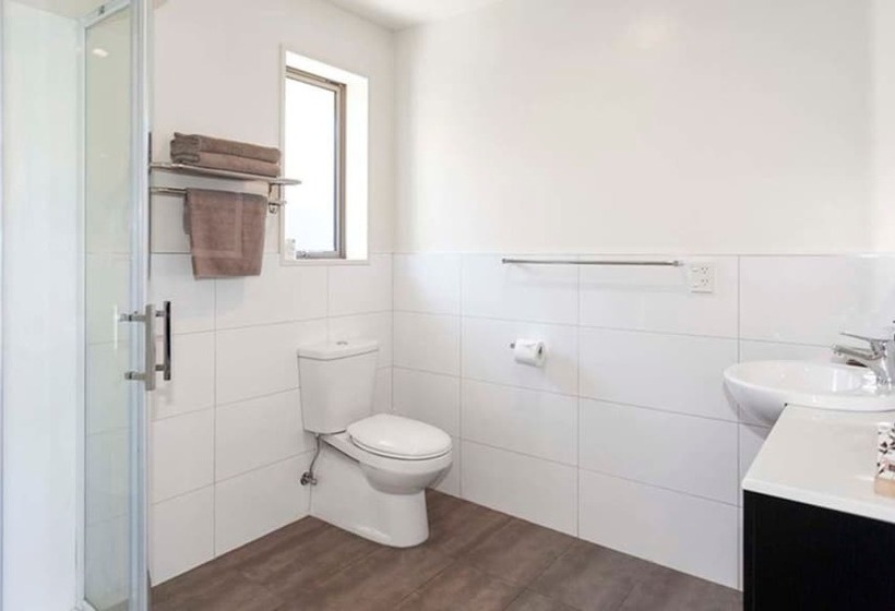 Rolleston Highway Motel