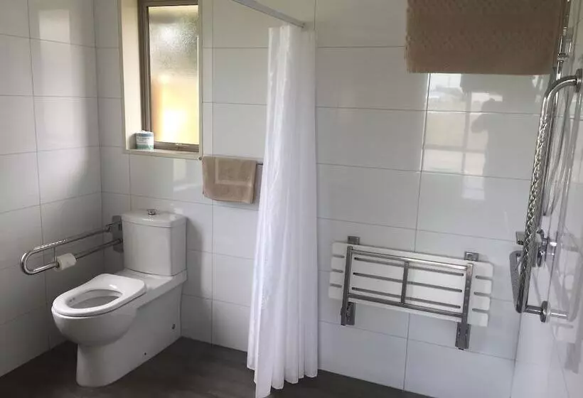 Rolleston Highway Motel