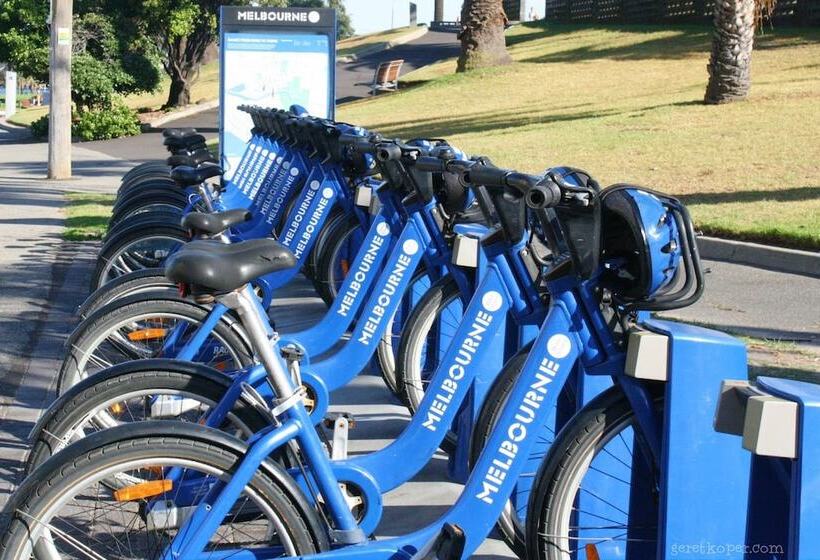 فندق صغير Como Court Budget Accommodation