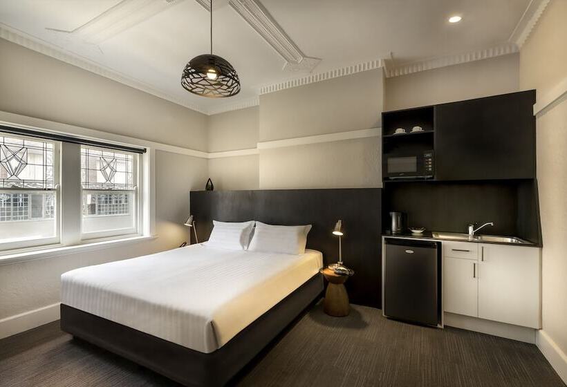 فندق صغير Como Court Budget Accommodation