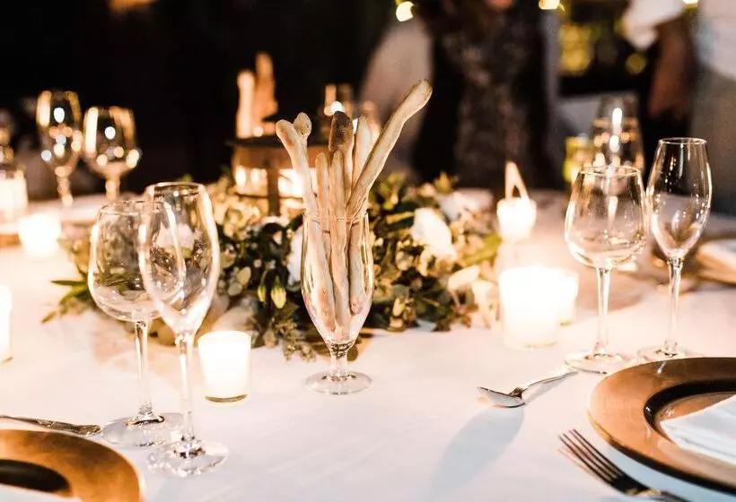 בית מלון כפרי Baobab Ridge Private Lodge