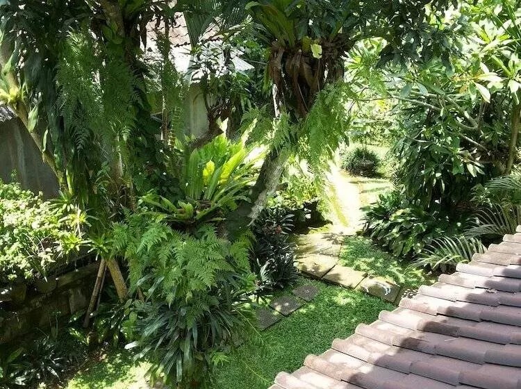 ホテル Ben S Homestay