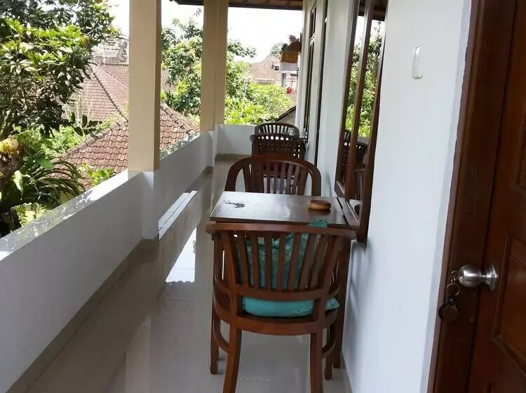 ホテル Ben S Homestay