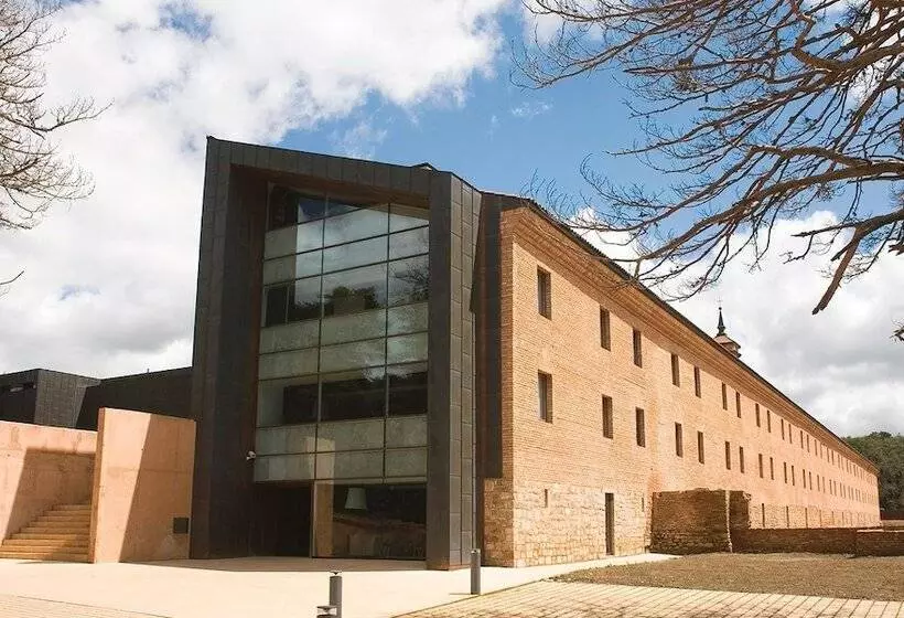 ホテル Hospedería San Juan De La Peña