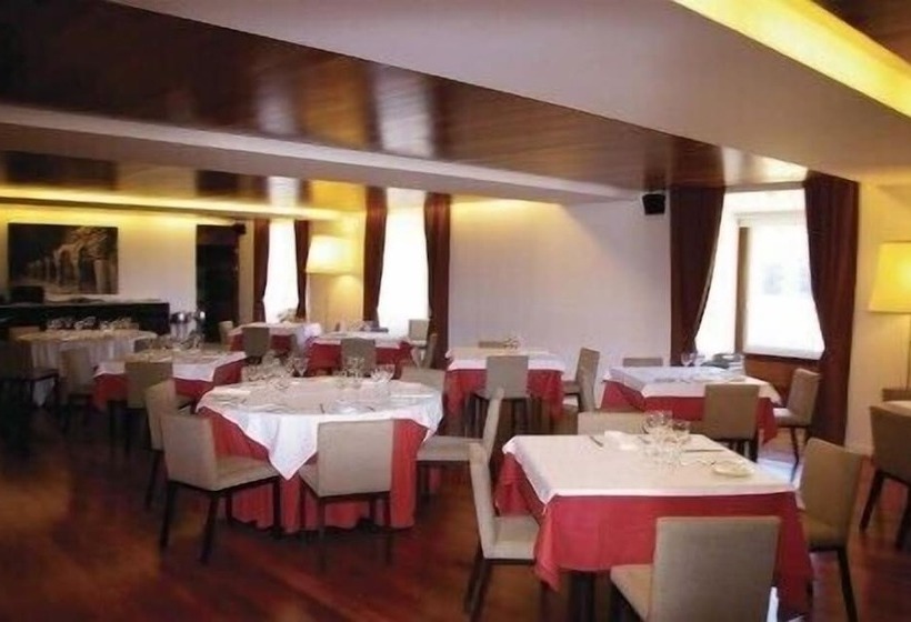 酒店 Hospedería San Juan De La Peña