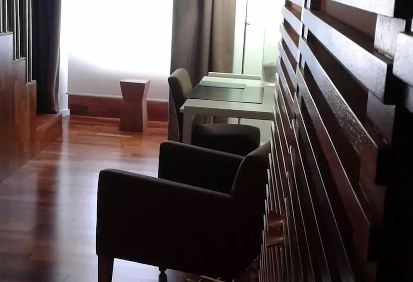 ホテル Hospedería San Juan De La Peña