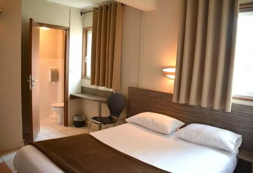 هتل Hôtel Le Floreal