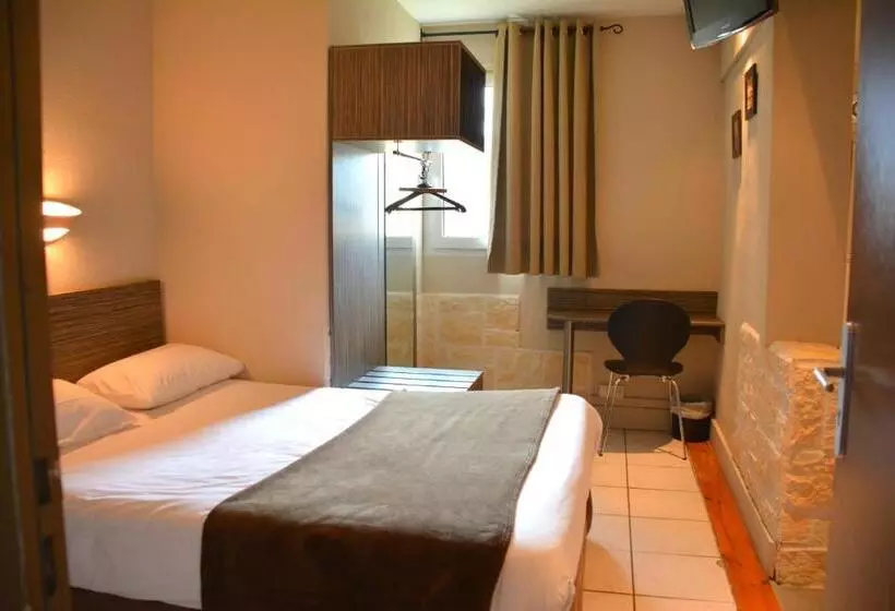 هتل Hôtel Le Floreal