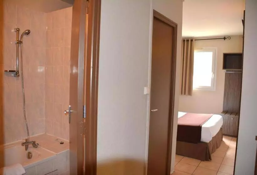 هتل Hôtel Le Floreal