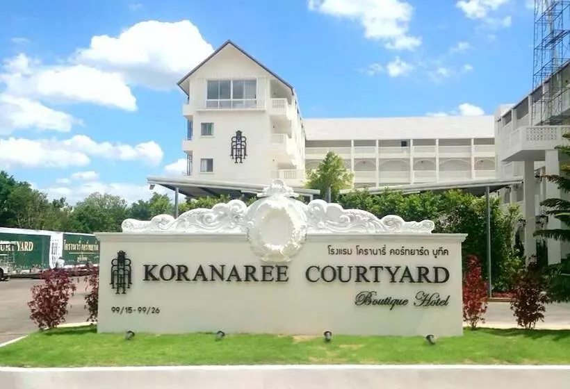 هتل Koranaree Courtyard Boutique