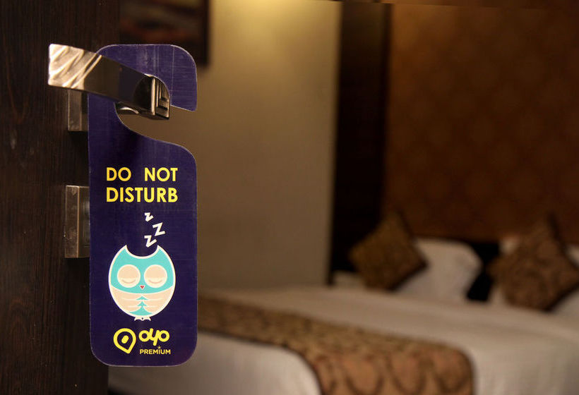 בית מלון כפרי Oyo Premium Allahabad Civil Lines