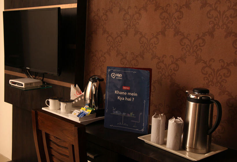 בית מלון כפרי Oyo Premium Allahabad Civil Lines