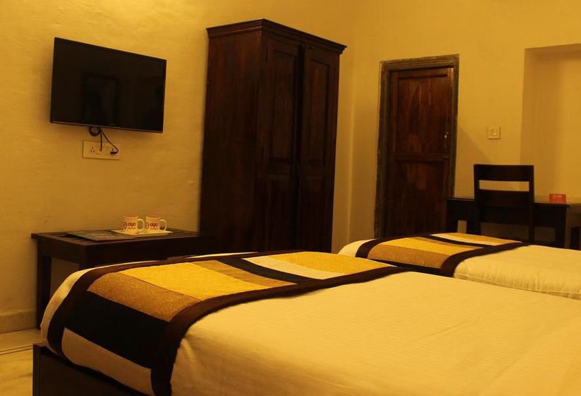 فندق Oyo Rooms Lake Palace Road