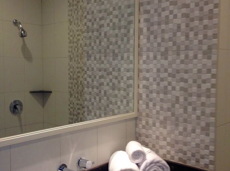 Hotel Puri Indah & Convention