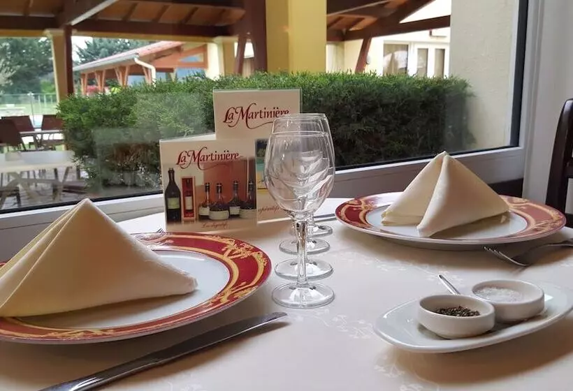 Отель Restaurant La Martiniere
