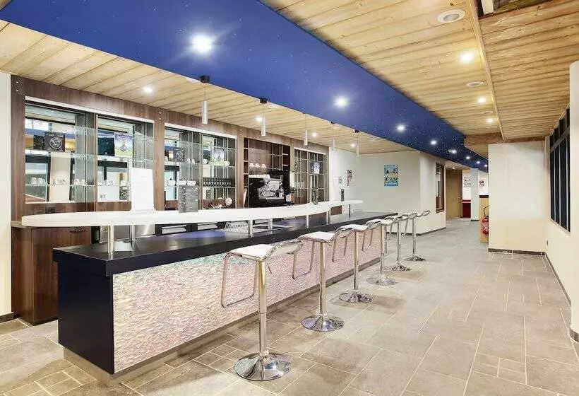 Hotel Résidence Prestige Odalys Les Fermes De Châtel