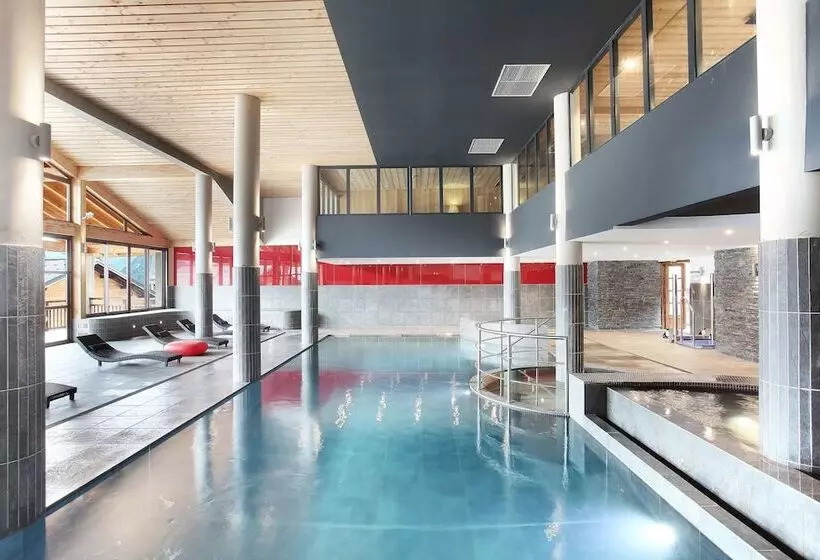 Hotel Résidence Prestige Odalys Les Fermes De Châtel