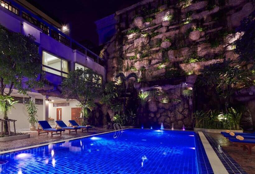 فندق The Agate Pattaya Boutique Resort