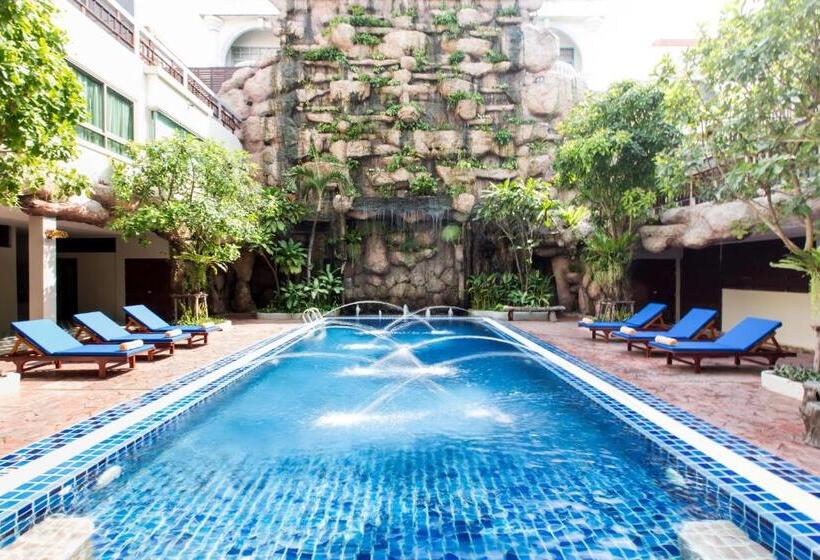 فندق The Agate Pattaya Boutique Resort