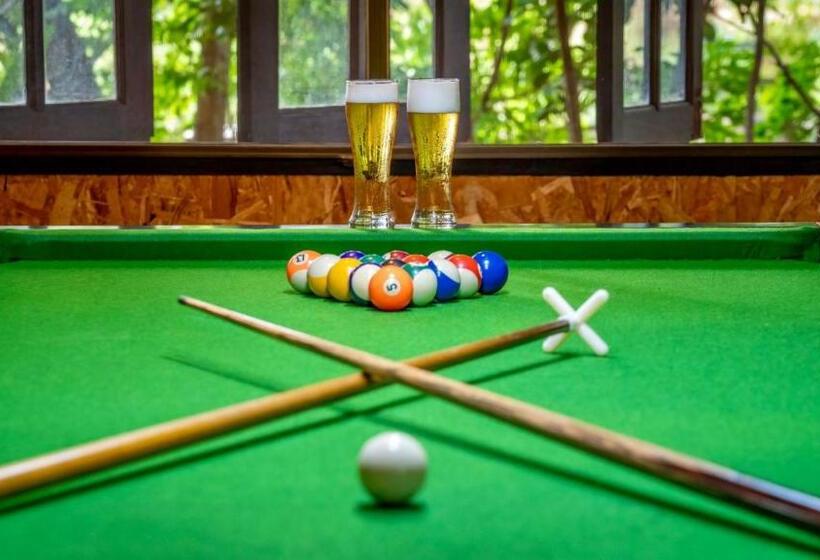 פנסיון Little Village Chiang Mai