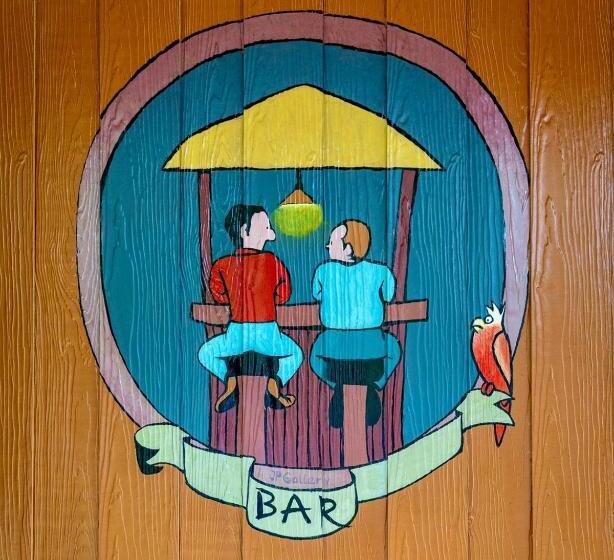 פנסיון Little Village Chiang Mai