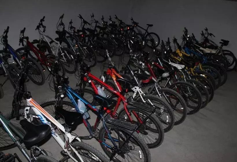 פנסיון Little Village Chiang Mai