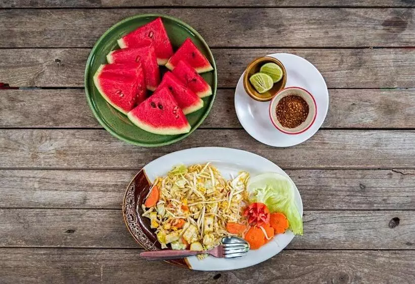 פנסיון Little Village Chiang Mai