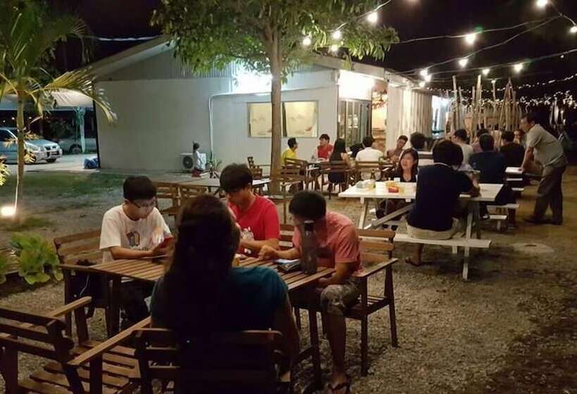 Rockbund Fishing Chalet