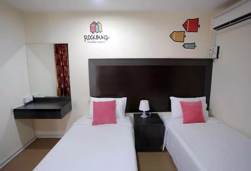 Rockbund Fishing Chalet