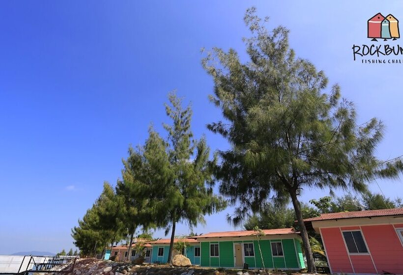 Rockbund Fishing Chalet