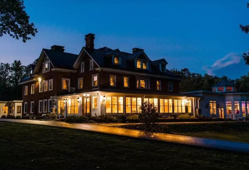 Aamiaismajoitus (B&B) Cameron Estate Inn & Restaurant