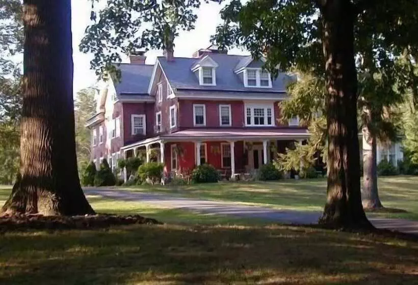 Aamiaismajoitus (B&B) Cameron Estate Inn & Restaurant