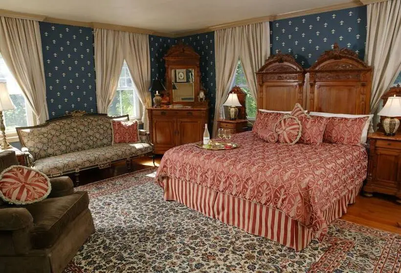 ベッドアンドブレックファースト Cameron Estate Inn & Restaurant