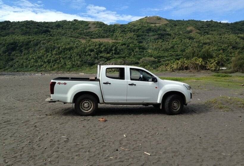 Bed and Breakfast Volcano Island Paradise