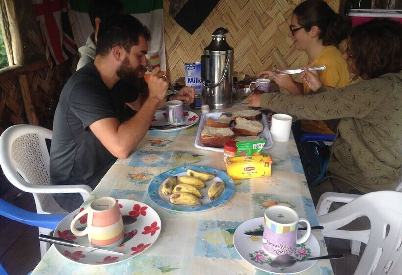 Bed and Breakfast Volcano Island Paradise