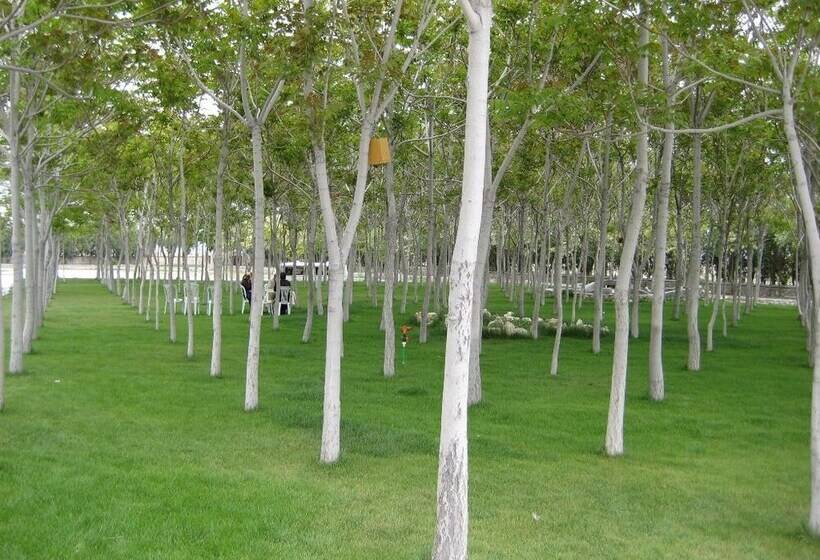 בית מלון כפרי Grandhan