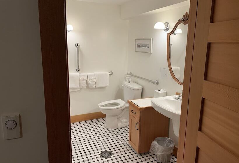 هتل Inn At Creek Street