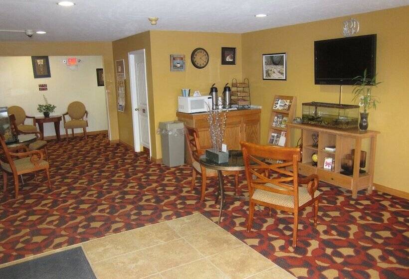 Отель Mountaineer Inn